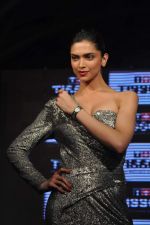 Deepika Padukone launches ladeis collection of Tissot watches in Tote, Mumbai on 20th Sept 2011 (37).JPG